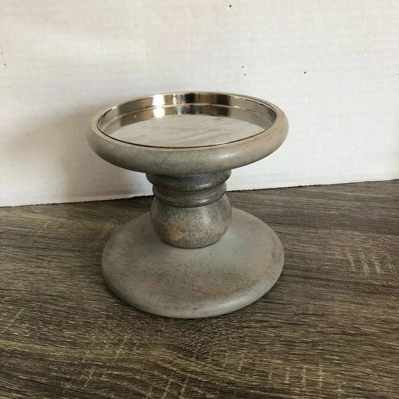 Candle  Pedestal - Picture 2 of 7